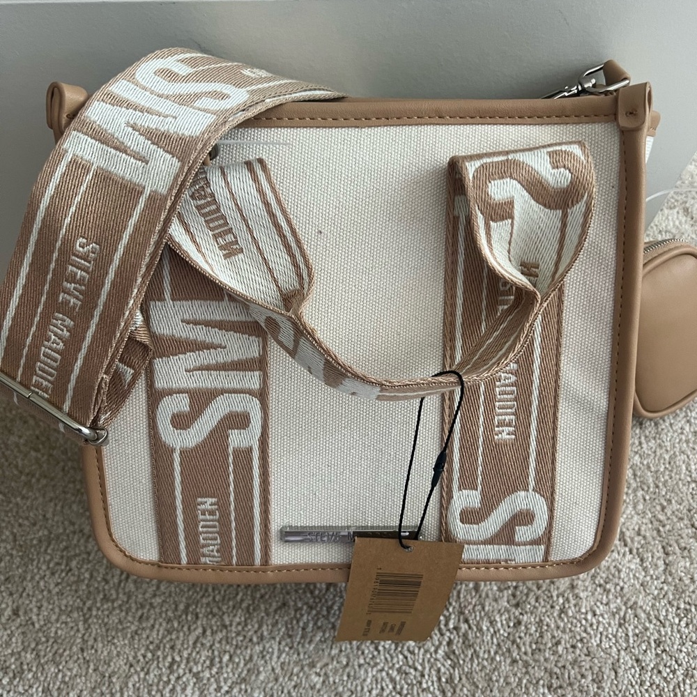 Steve Madden Tan and White Crossbody Bag NWT
